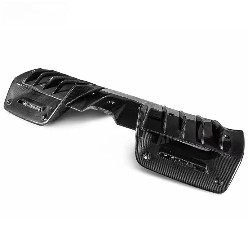 Excellent Quality Dry Carbon Fiber OEM Body Kits Front Lip Side Skirt Rear Diffuser and Fenders for SF90 Novitec Kits